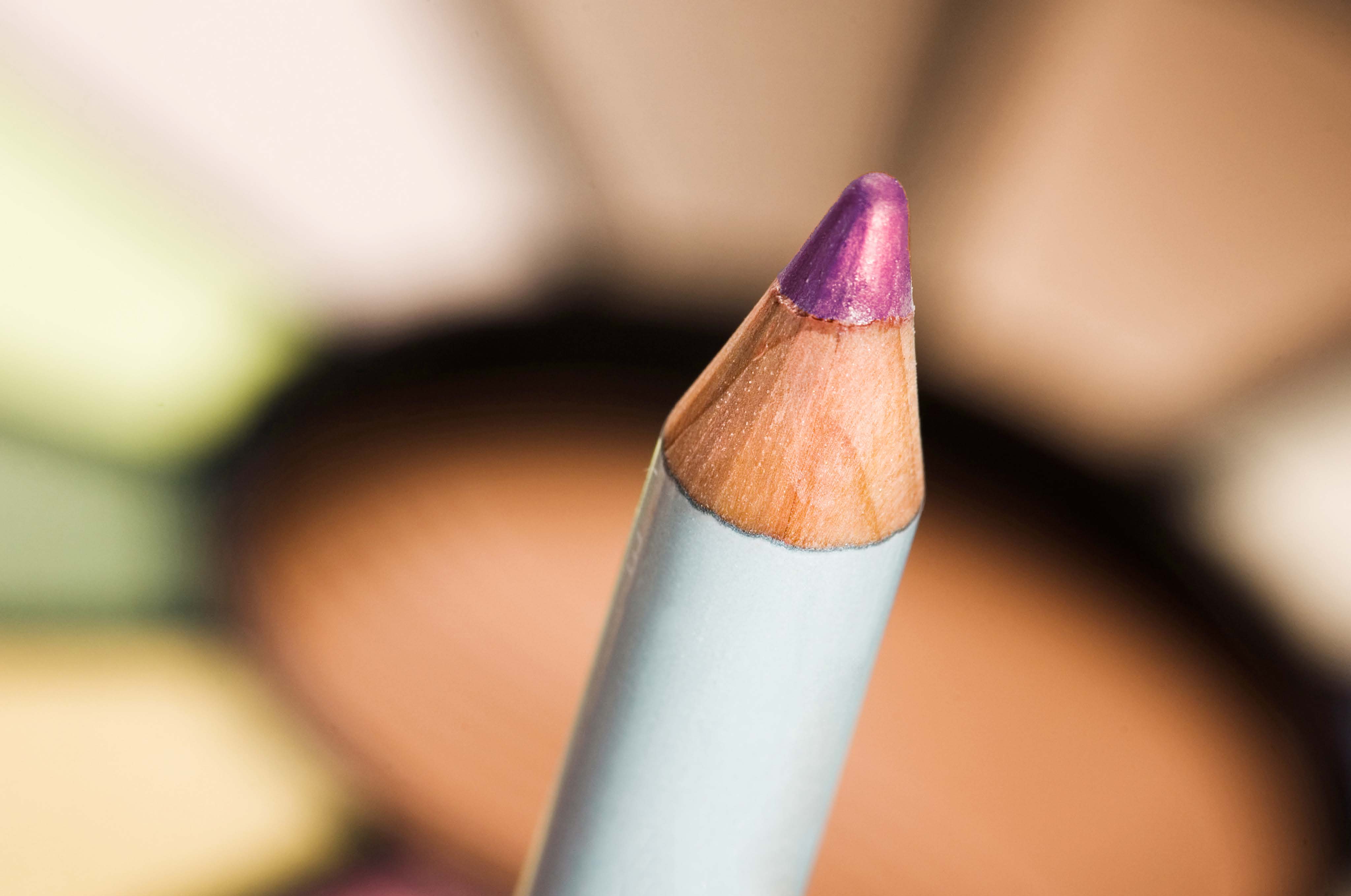 TA Eye Pencil Image